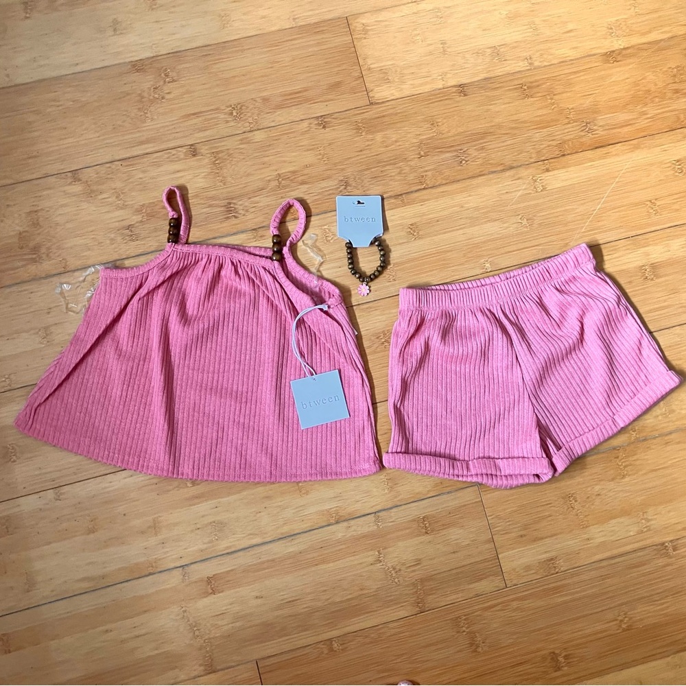 Nwt Girls Size 5 Ribbed Outfit - Tank Top & Shorts Set